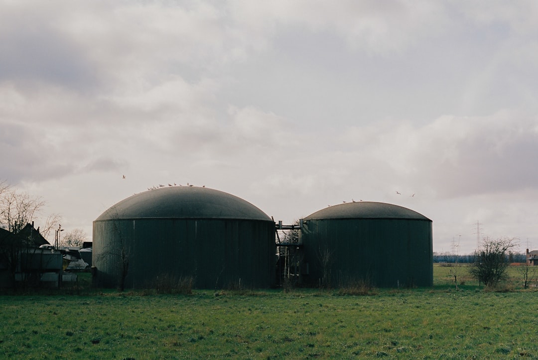 Is Biogas a Realistic Option for UK Homes in 2024? Is Biogas a Realistic Option for UK Homes in 2024?